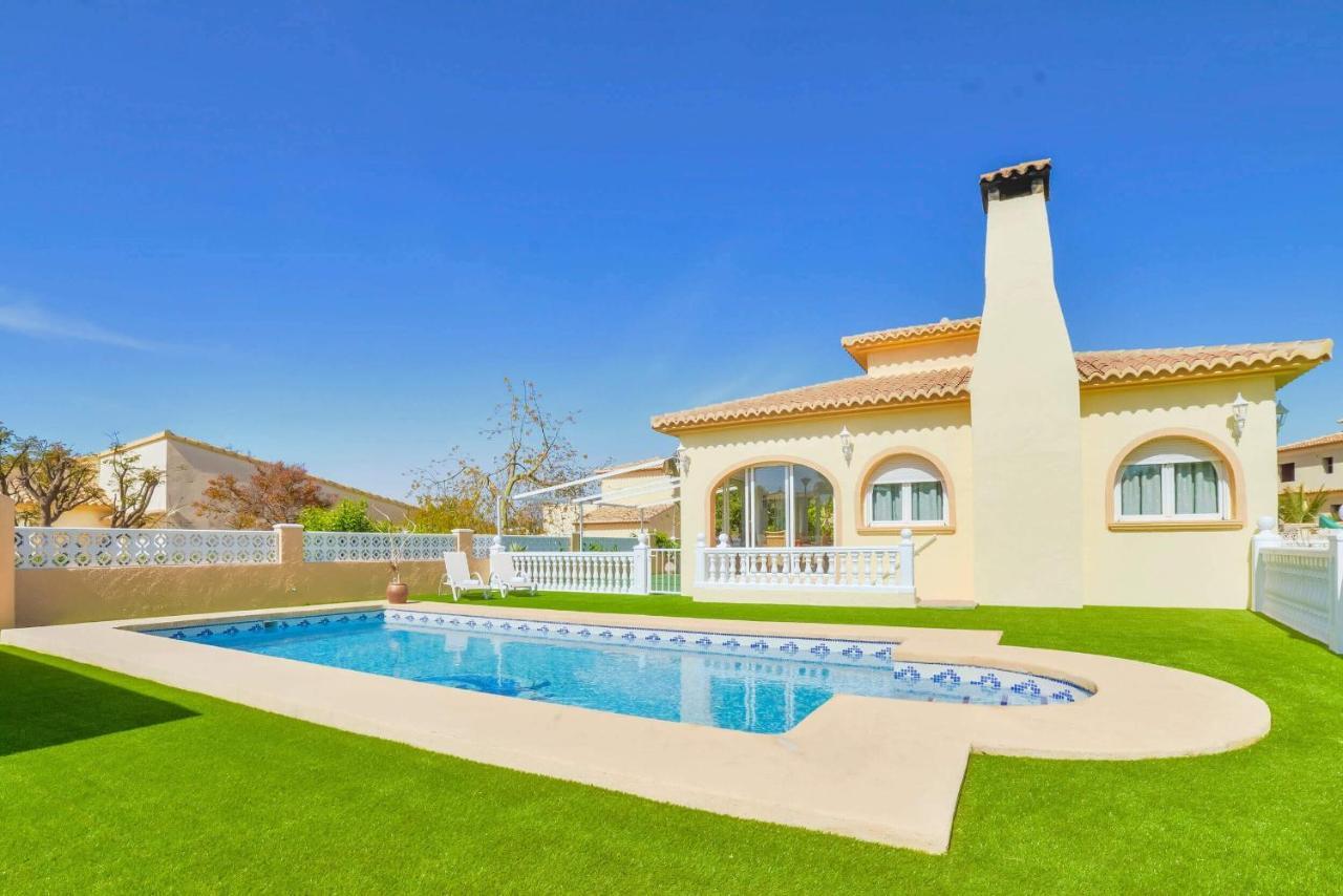 Villa Alaska - Plusholidays كاليبي المظهر الخارجي الصورة